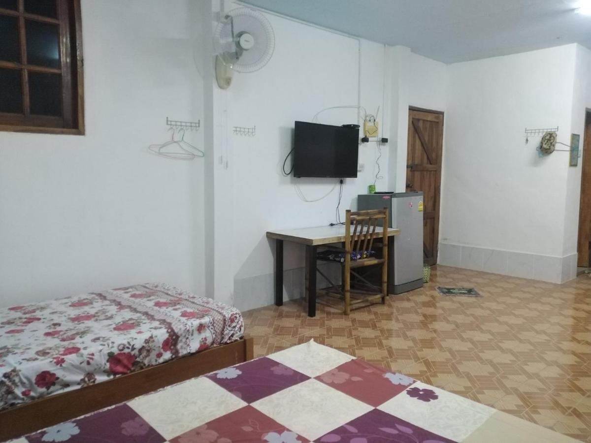 Cheap Sleep Apartment Phayao Exterior foto